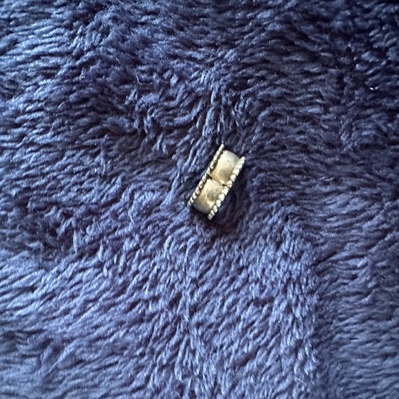 •PANDORA•ESSENTIAL SILVER CLASP BEAD• - Picture 7 of 14